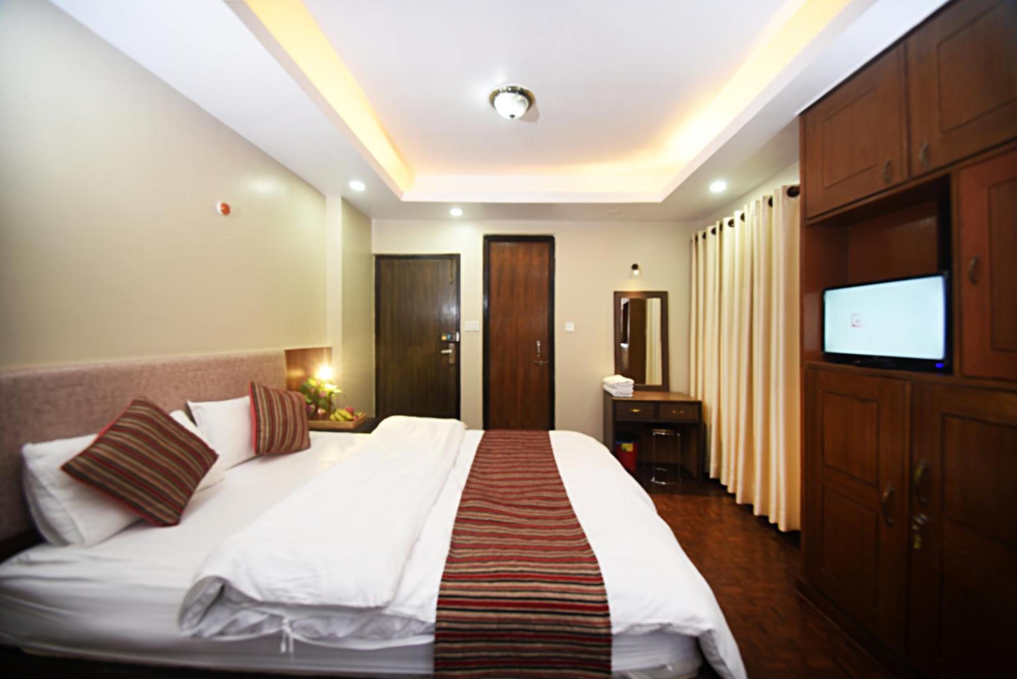 Mums Homestay & Studio Apartments Kathmandu Esterno foto