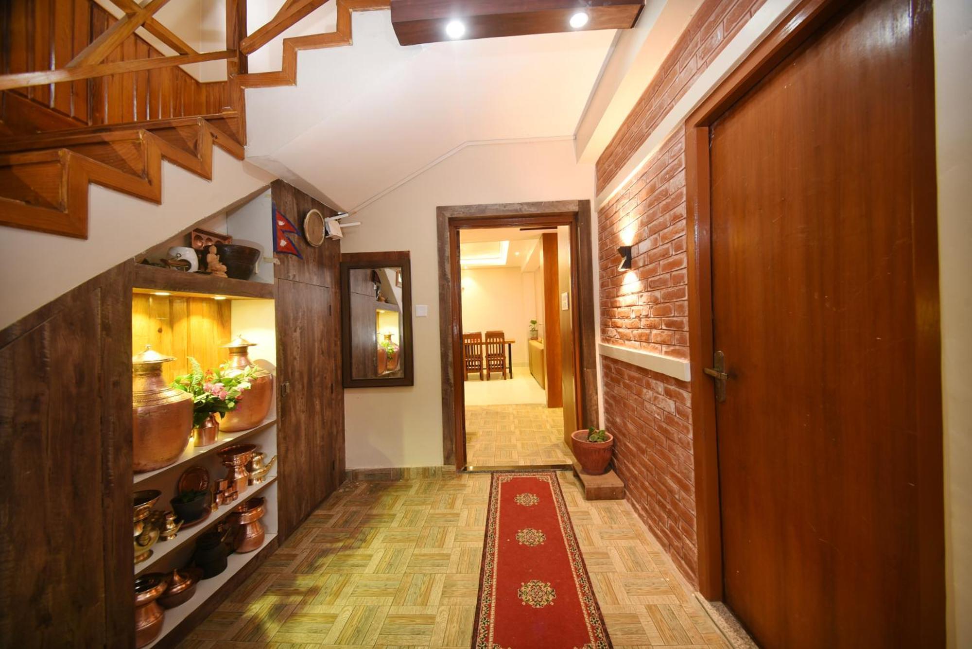 Mums Homestay & Studio Apartments Kathmandu Esterno foto