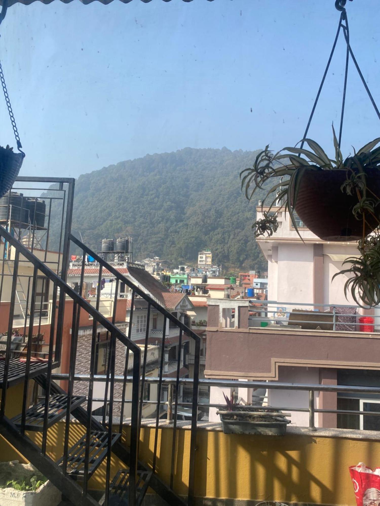 Mums Homestay & Studio Apartments Kathmandu Esterno foto